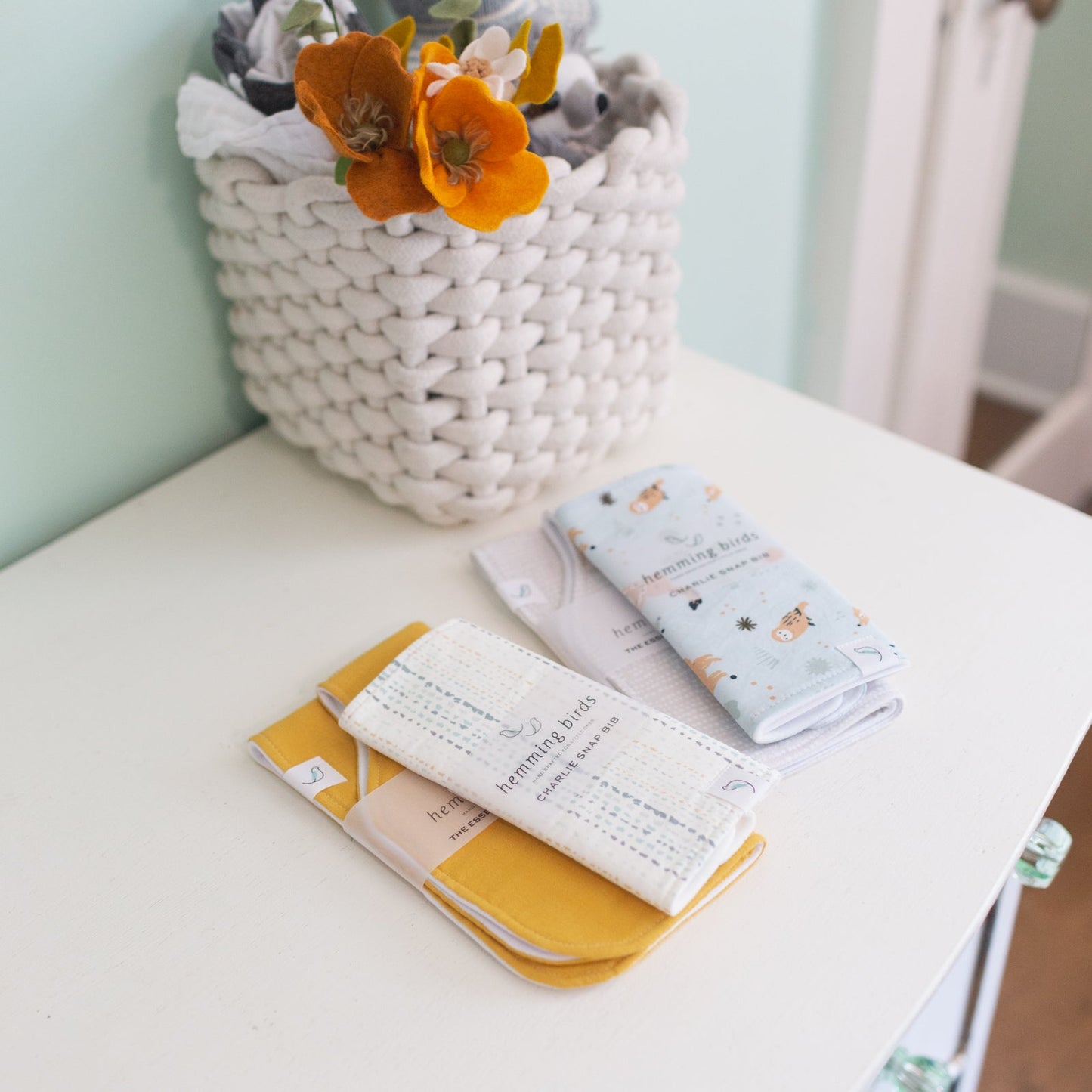 ONE Essential BURP CLOTH // Choose a color